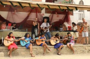 MJM Ecuador the Yoko band