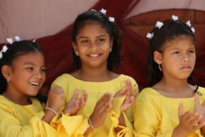 MJM Ecuador meisjes